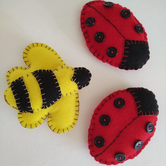 Accents | Ladybugs Bee Decor Tabledisplay | Poshmark
